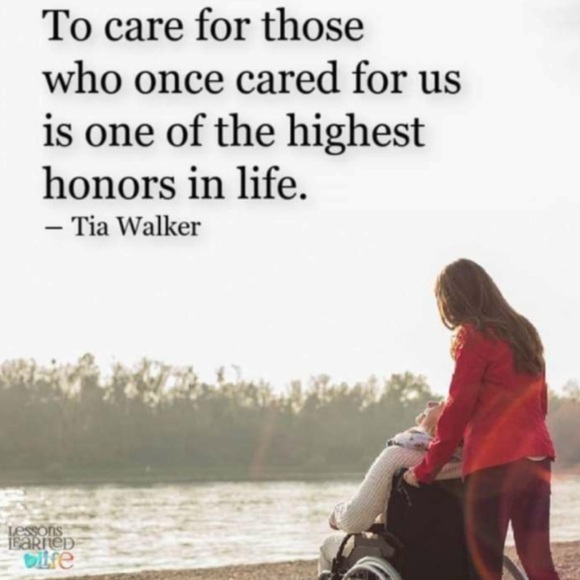 βοΈ Exquisite Silver FLORAL Quadruple PLATED FOOTED BRIDAL BASKET - Picture 4 of 16